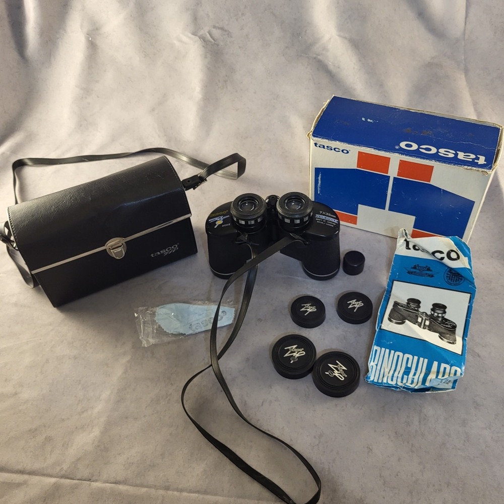 Vintage Tasco 7×35 mm Fully Coated Wide Angle 400z Case & Box 1980